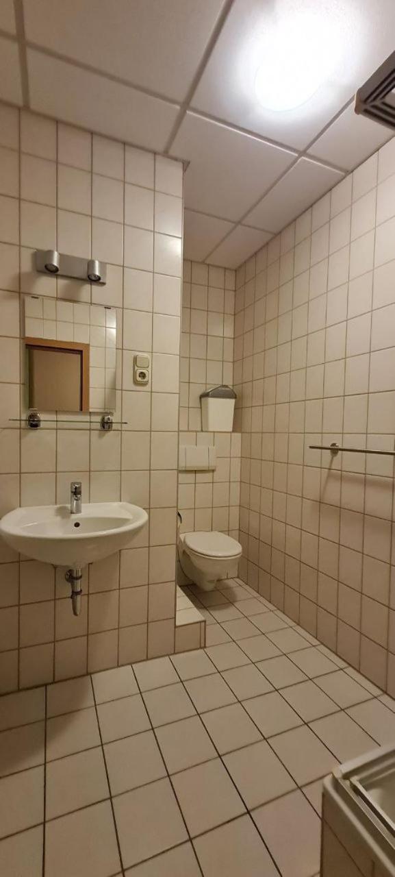 Pension Greiser Leipzig Buitenkant foto